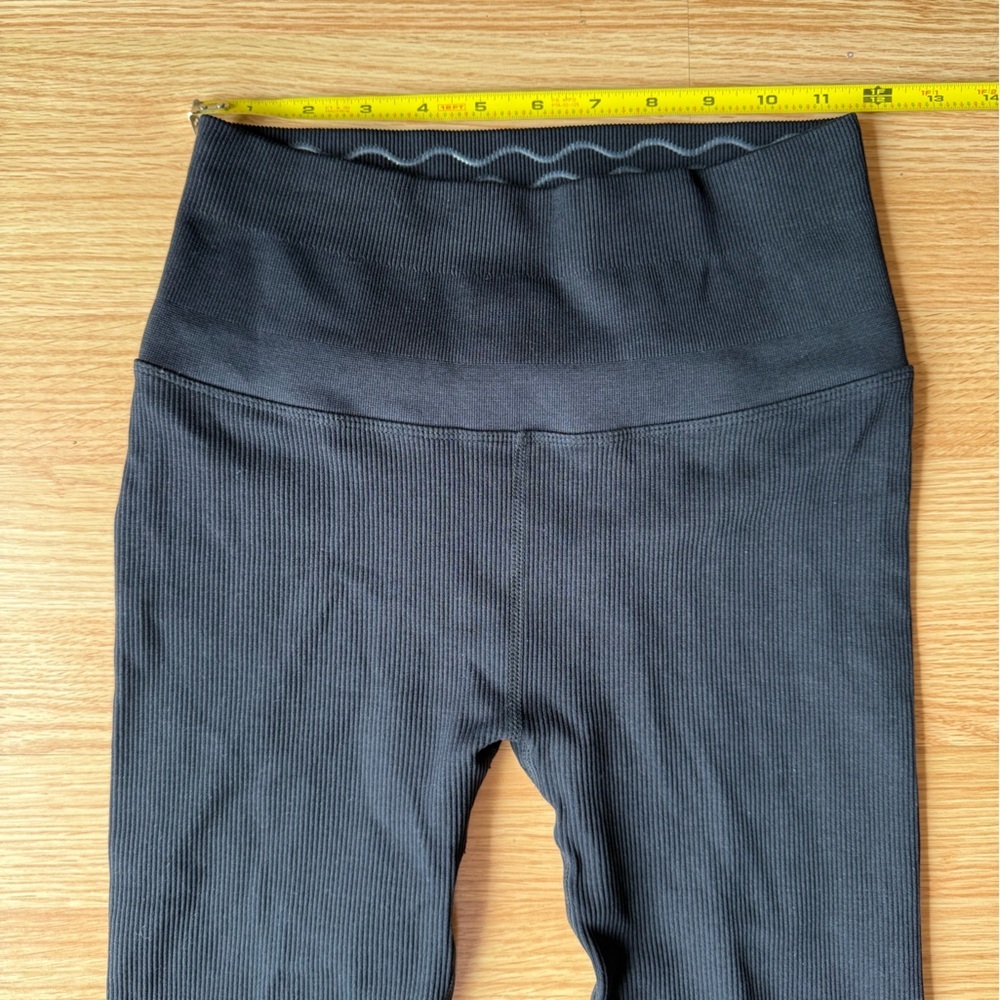Spiritual Gangster Ribbed Seamless Black High-Waisted Leggings Size XS/S - Picture 6 of 8